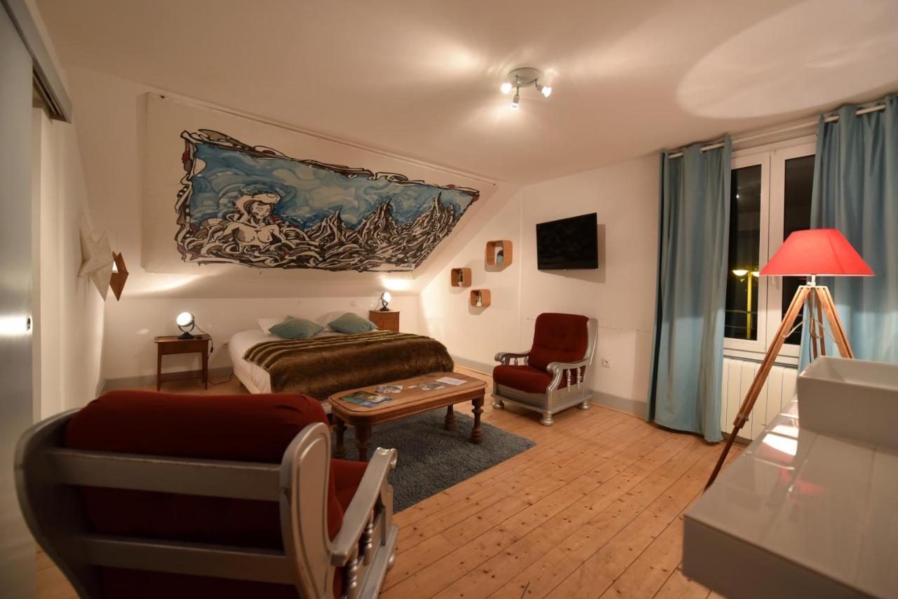 Mamie Jane co-munity Hotel Aix-les-Bains Exterior foto